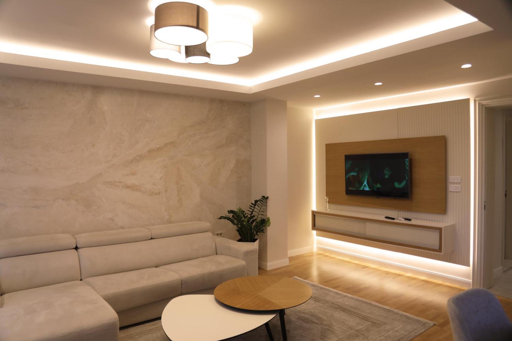 Brand New Lux Apartment Üsküp Dış mekan fotoğraf